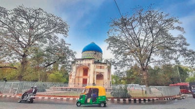 The minimum was recorded at 13.7°C on Sunday. (Vipin Kumar/HT photo) The minimum was recorded at 13.7°C on Sunday. (Vipin Kumar/HT photo)