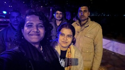 Snapshot of Ekta Thakur along with Delhi Police personnel. (X/@ektathakurvats) Snapshot of Ekta Thakur along with Delhi Police personnel. (X/@ektathakurvats)