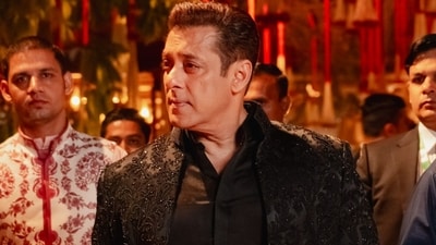 Salman Khan wore a black sherwani, pyjama and a jacket with heavy embroidery. Salman Khan wore a black sherwani, pyjama and a jacket with heavy embroidery.