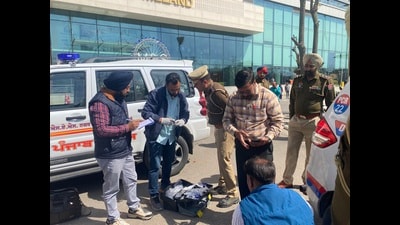A CCTV grab showing the assailants fleeing the spot after killing the gangster. (SANJEEV SHARMA/HT) A CCTV grab showing the assailants fleeing the spot after killing the gangster. (SANJEEV SHARMA/HT)