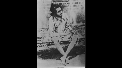 A Pakistani court on Monday issued notices to the Punjab provincial government and the district administration on a petition seeking contempt proceedings against three top officials for not complying with its order regarding naming the Shadman Chowk in Lahore after Indian Independence war hero Bhagat Singh A Pakistani court on Monday issued notices to the Punjab provincial government and the district administration on a petition seeking contempt proceedings against three top officials for not complying with its order regarding naming the Shadman Chowk in Lahore after Indian Independence war hero Bhagat Singh