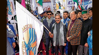 CM Sukhvinder Singh Sukhu flags off a river rafting competition on The Ride in Shimla on Monday. (HT Photo) CM Sukhvinder Singh Sukhu flags off a river rafting competition on The Ride in Shimla on Monday. (HT Photo)