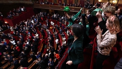 Mps and senators applaud after President of the National Assembly Yael Braun-Pivet announced the result of the vote to anchor the right to abortion in the country's constitution. (AFP) Mps and senators applaud after President of the National Assembly Yael Braun-Pivet announced the result of the vote to anchor the right to abortion in the country's constitution. (AFP)
