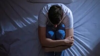 Being stuck in the loop of a thought makes us not take any action. We do not fail or feel any new uncomfortable emotion – we just keep reeling in it. (Unsplash) Being stuck in the loop of a thought makes us not take any action. We do not fail or feel any new uncomfortable emotion – we just keep reeling in it. (Unsplash)