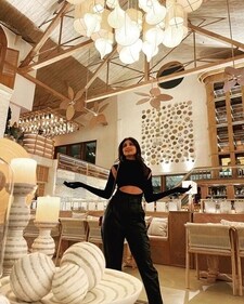 Shilpa Shetty Kundra at Bastian, Mumbai (Instagram) Shilpa Shetty Kundra at Bastian, Mumbai (Instagram)