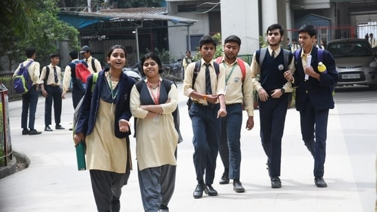 ICSE, ISC Exams 2024 Live: Physics papers for Class 10th, 12th students today