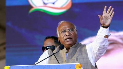 Congress president Mallikarjun Kharge addresses a public meeting at Anantapur in Anantapuramu on Monday. (Congress-X) Congress president Mallikarjun Kharge addresses a public meeting at Anantapur in Anantapuramu on Monday. (Congress-X)