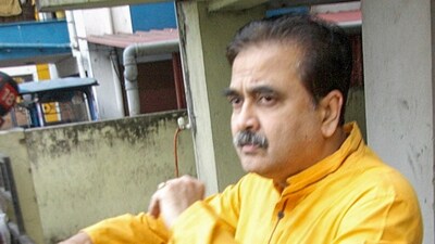 Calcutta high court judge Abhijit Gangopadhyay speaks to the media after he decided to resign from the post in Kolkata. (PTI) Calcutta high court judge Abhijit Gangopadhyay speaks to the media after he decided to resign from the post in Kolkata. (PTI)