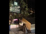 Tesla Cybertruck that crashed into Beverly Hills Hotel sign. 