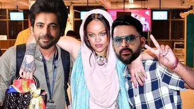 Sunil Grover shares edited picture of him and Kapil Sharma with Rihanna Sunil Grover shares edited picture of him and Kapil Sharma with Rihanna