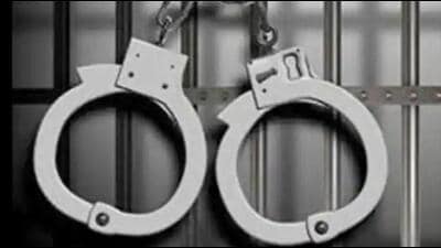 28-year-old suspect Rajnish Kumar who was arrested on Monday, had his SIM card and mobile phone sales and repair shop at Rampura in Delhi. (Representational Image) 28-year-old suspect Rajnish Kumar who was arrested on Monday, had his SIM card and mobile phone sales and repair shop at Rampura in Delhi. (Representational Image)