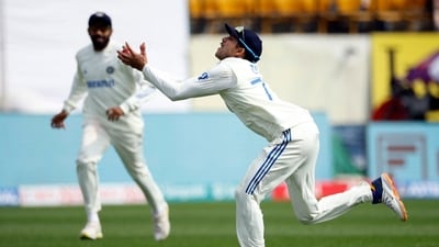 Shubman Gill took a splendid catch to dismiss Ben Duckett (Reuters)
