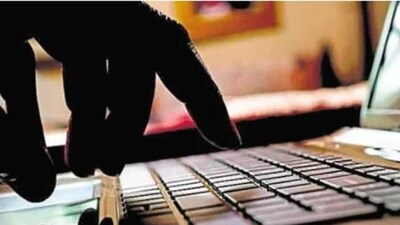 Police said that the suspects allegedly created fake websites of popular e-commerce platforms and promoted them online using Google Ads and search engine optimisation. Police said that the suspects allegedly created fake websites of popular e-commerce platforms and promoted them online using Google Ads and search engine optimisation.