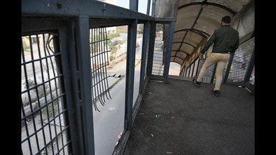 A scheme is in the offing that would provide financial aid to poor prisoners who cannot be released from jail due to financial constraints like non-payment of fines or bail amount, officials from the LG secretariat said on Friday. (HT FILE PHOTO) A scheme is in the offing that would provide financial aid to poor prisoners who cannot be released from jail due to financial constraints like non-payment of fines or bail amount, officials from the LG secretariat said on Friday. (HT FILE PHOTO)