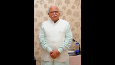 Haryana chief minister Manohar Lal Khattar on Friday launched electric city bus service in Panchkula and Karnal and announced that passengers will be allowed to use this bus service free of cost in the first seven days. (HT File)