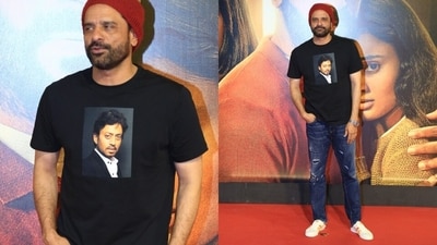 Jaideep Ahlawat made a statement by wearing a t-shirt with Irrfan Khan's photo on it. Jaideep Ahlawat made a statement by wearing a t-shirt with Irrfan Khan's photo on it.
