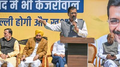 Kejriwal said before the general elections, AAP party workers will go door-to-door, to canvass in Delhi three or four times. (Raj K Raj/HT Photo) Kejriwal said before the general elections, AAP party workers will go door-to-door, to canvass in Delhi three or four times. (Raj K Raj/HT Photo)