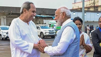 Prime Minister Narendra Modi being welcomed by Odisha Chief Minister Naveen Patnaik upon his arrival at Chandikhol, in Jajpur district, on March 5 (PTI) Prime Minister Narendra Modi being welcomed by Odisha Chief Minister Naveen Patnaik upon his arrival at Chandikhol, in Jajpur district, on March 5 (PTI)