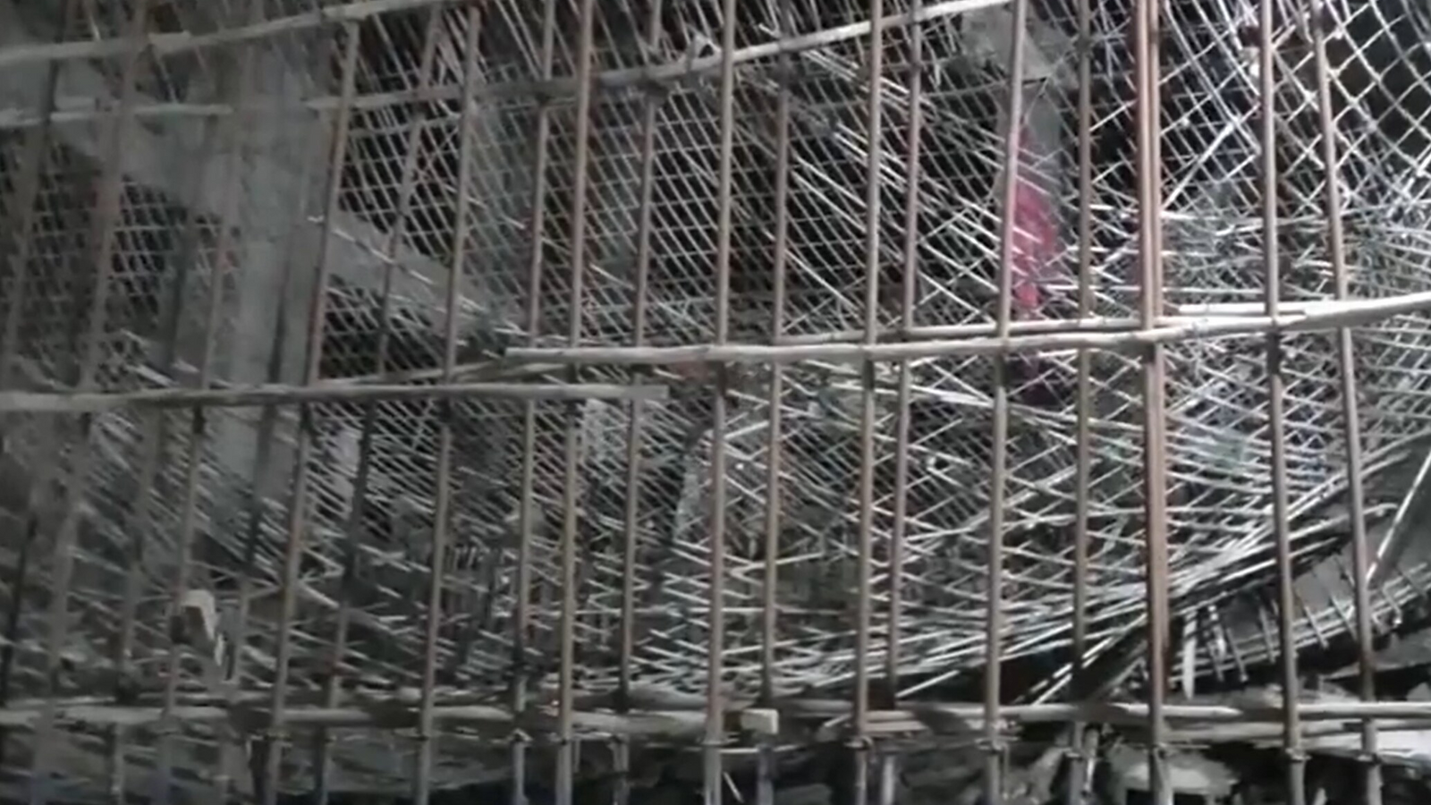 'Only face was visible': Workers rescued from college roof debris in Gujarat | Latest News India - Vimarsana News