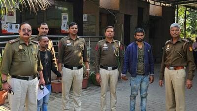 A case of armed robbery was registered at the Ghazipur police station and the two men were arrested. While Dhirender Singh has no previous criminal records, Krishan Bhandari was found involved in at least nine cases of theft, burglary, and attack on government officials, police said. (HT Photo) A case of armed robbery was registered at the Ghazipur police station and the two men were arrested. While Dhirender Singh has no previous criminal records, Krishan Bhandari was found involved in at least nine cases of theft, burglary, and attack on government officials, police said. (HT Photo)