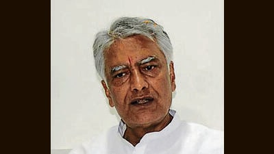The BJP is the only party “suited” to safeguard Punjab’s long-term interests, its leader Sunil Jakhar asserted on Saturday and attacked the ruling AAP in the state, saying the people will teach it a lesson in the Lok Sabha polls for its “arrogance”. (HT File Photo)