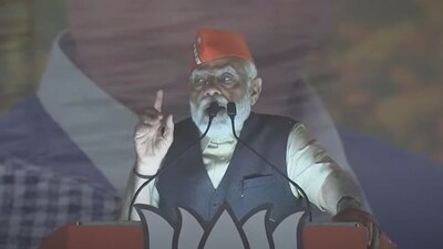 Prime Minister Narendra Modi addresses a public meeting in Siliguri, West Bengal.