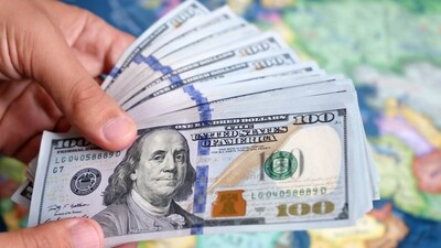 Alaska leads with 60.6% pay disparity for female game developers (Shutterstock) Alaska leads with 60.6% pay disparity for female game developers (Shutterstock)