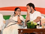 West Bengal CM Mamata Banerjee and Congress leader Rahul Gandhi at Bengaluru meeting.(HT photo)