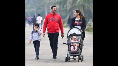 After three days with cold wave conditions last week, the temperature has started to rise in the city now and can rise further as per the India Meteorological Department (IMD). Rain is also likely in the city around Wednesday. (HT File)