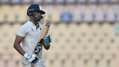 Shreyas Iyer was dismissed for 7 off 15 balls in Ranji Trophy final Shreyas Iyer was dismissed for 7 off 15 balls in Ranji Trophy final