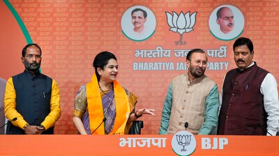 Former Congress leader from Kerala Padmaja Venugopal addresses media after joining Bharatiya Janata Party (BJP) in the presence of party leader Prakash Javadekar in New Delhi on March 7. (PTI) Former Congress leader from Kerala Padmaja Venugopal addresses media after joining Bharatiya Janata Party (BJP) in the presence of party leader Prakash Javadekar in New Delhi on March 7. (PTI)