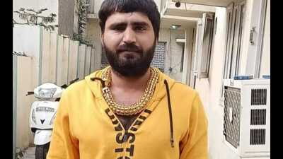 Victim Sunder Malik (HT) Victim Sunder Malik (HT)