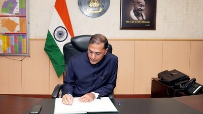 Arun Goel resigned as Election Commissioner on Saturday, days before the expected announcement of the schedule for the 2024 Lok Sabha elections. (PTI) Arun Goel resigned as Election Commissioner on Saturday, days before the expected announcement of the schedule for the 2024 Lok Sabha elections. (PTI)