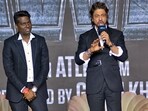 Shah Rukh Khan reacted to Atlee's sweet gesture.
