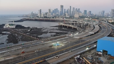 A view of the Mumbai Coastal Road project, which will be inaugurated on March 11, from Haji Ali, Mahalaxami. (Bhushan Koyande/HT Photo)