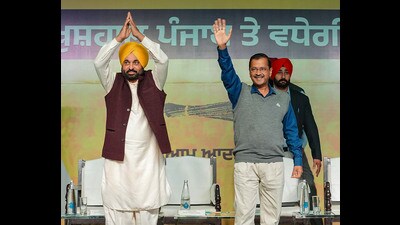 Punjab CM Bhagwant Mann and Delhi CM Arvind Kejriwal during a rally in Mohali on Monday. (PTI) Punjab CM Bhagwant Mann and Delhi CM Arvind Kejriwal during a rally in Mohali on Monday. (PTI)