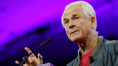 Peter Navarro, a former advisor to former U.S. President Donald Trump, has been ordered to report to a Miami jail on March 19, (Getty Images via AFP) Peter Navarro, a former advisor to former U.S. President Donald Trump, has been ordered to report to a Miami jail on March 19, (Getty Images via AFP)