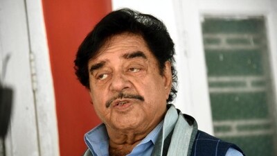 Shatrughan Sinha is TMC’s candidate from Asansol. (HT PHOTO) Shatrughan Sinha is TMC’s candidate from Asansol. (HT PHOTO)