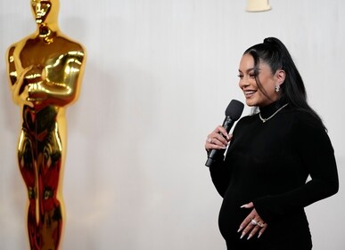 Vanessa Hudgens arrives at the Oscars on Sunday, March 10, 2024, at the Dolby Theatre in Los Angeles. (AP Photo/Ashley Landis) (Ashley Landis/Invision/AP) Vanessa Hudgens arrives at the Oscars on Sunday, March 10, 2024, at the Dolby Theatre in Los Angeles. (AP Photo/Ashley Landis) (Ashley Landis/Invision/AP)
