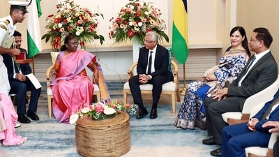 President Droupadi Murmu and Mauritius Prime Minister Pravind Kumar Jugnauth hold a tète-à-tète meeting (bilateral meeting), in Mauritius on Monday. (X/@MEAIndia) President Droupadi Murmu and Mauritius Prime Minister Pravind Kumar Jugnauth hold a tète-à-tète meeting (bilateral meeting), in Mauritius on Monday. (X/@MEAIndia)