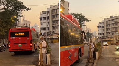 The image shows an elderly man standing on the roadside, giving biscuits to bus drivers. (Instagram/@theyogaberry) The image shows an elderly man standing on the roadside, giving biscuits to bus drivers. (Instagram/@theyogaberry)