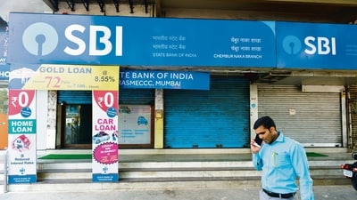 It is not clear if the data submitted by SBI mentions the unique hidden alphanumeric number that each bond bears (HT Photo) It is not clear if the data submitted by SBI mentions the unique hidden alphanumeric number that each bond bears (HT Photo)