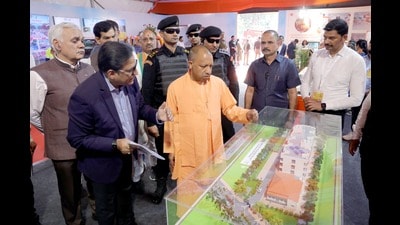 UP CM Yogi Adityanath visits the exhibition before inaugurating and laying the foundation stone of projects worth  ₹11,000 crore at Indira Gandhi Pratisthan in Lucknow on Tuesday (HT photo)