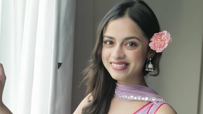 Nitanshi Goel on her experience of working in Laapataa Ladies Nitanshi Goel on her experience of working in Laapataa Ladies