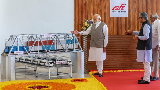 Prime Minister Narendra Modi on Tuesday inaugurated and laid the foundation stone of <span class='webrupee'>₹</span>85,000 crore railway projects, including the launch of 10 new Vande Bharat trains.&nbsp;(PTI)