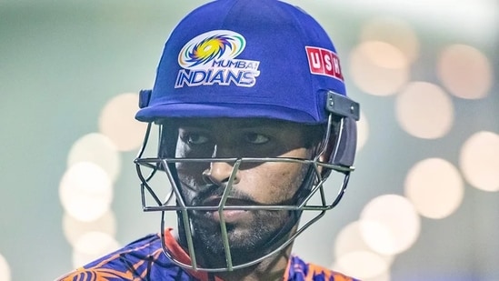 Praveen Kumar has made a serious allegation on Hardik Pandya (Mumbai Indians)