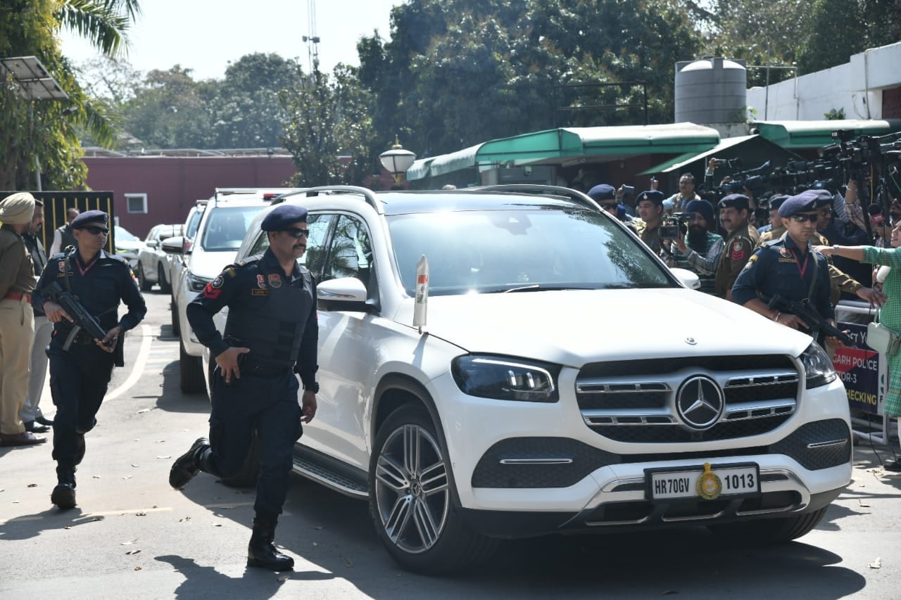Haryana CM Manohar Lal coming out from Haryana Raj Bhawan in Chandigarh after resigning on Tuesday, March 12, 2024. (Photo by Keshav Singh/ Hindustan Times) Haryana CM Manohar Lal coming out from Haryana Raj Bhawan in Chandigarh after resigning on Tuesday, March 12, 2024. (Photo by Keshav Singh/ Hindustan Times)
