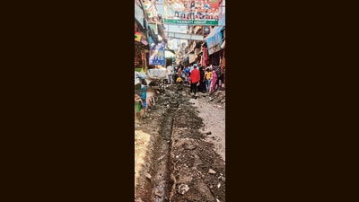BMC fines contractor ₹25,000 after resident blames road work for fracture BMC fines contractor ₹25,000 after resident blames road work for fracture