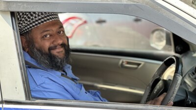 Cab driver Taran Pal Singh’s both sets of grandparents were from pre-Partition Rawalpindi. (HT Photo) Cab driver Taran Pal Singh’s both sets of grandparents were from pre-Partition Rawalpindi. (HT Photo)
