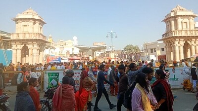Devotees at the Ram Janmabhoomi Temple in Ayodhya. (ANI) Devotees at the Ram Janmabhoomi Temple in Ayodhya. (ANI)